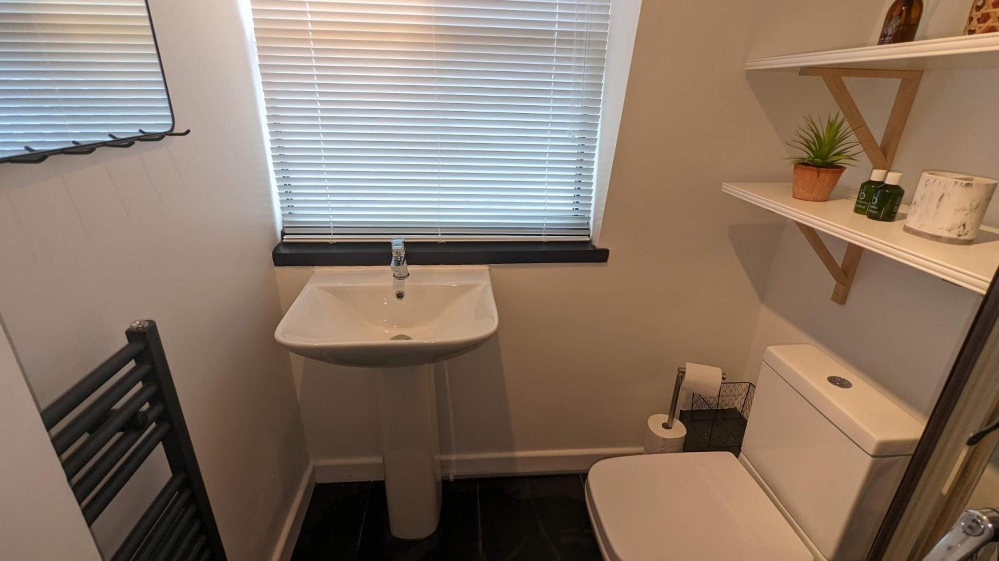 Charming & Quaint Old Compton Apartamento - Quiet Guests Only Allowed, No Parties Allowed, Over 25 Years Old Or Families Londra Dış mekan fotoğraf